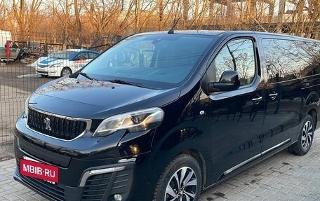 Peugeot Traveller I, 2022 год, 5 000 000 рублей, 2 фотография