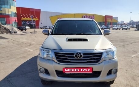 Toyota Hilux VII, 2012 год, 2 100 000 рублей, 11 фотография