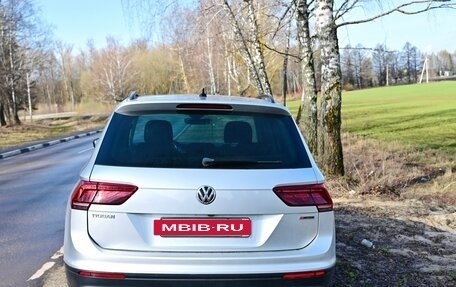 Volkswagen Tiguan II, 2019 год, 2 050 000 рублей, 4 фотография