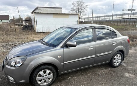 KIA Rio II, 2011 год, 680 000 рублей, 3 фотография
