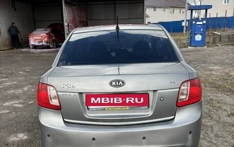 KIA Rio II, 2011 год, 680 000 рублей, 5 фотография