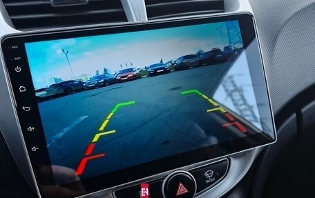 Hyundai Solaris II рестайлинг, 2012 год, 700 000 рублей, 11 фотография