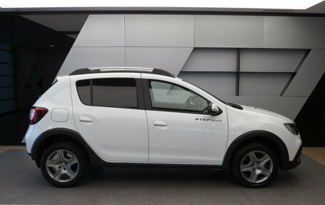 Renault Sandero II рестайлинг, 2020 год, 890 000 рублей, 16 фотография