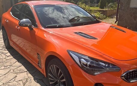 KIA Stinger I, 2019 год, 2 300 000 рублей, 1 фотография