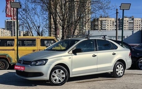 Volkswagen Polo VI (EU Market), 2011 год, 649 000 рублей, 1 фотография