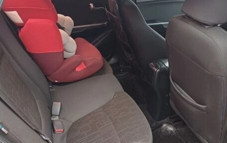 KIA Rio III рестайлинг, 2013 год, 1 100 000 рублей, 8 фотография