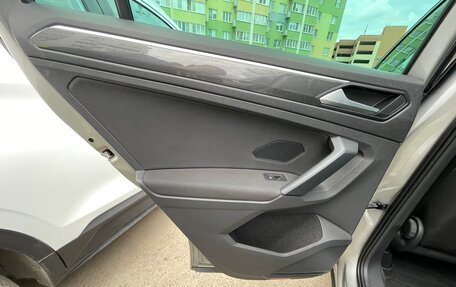 Volkswagen Tiguan II, 2019 год, 4 500 000 рублей, 17 фотография