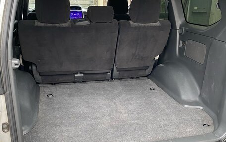 Toyota Land Cruiser Prado 120 рестайлинг, 2006 год, 1 999 999 рублей, 4 фотография