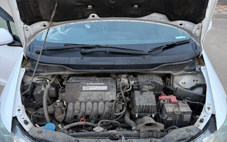 Honda Insight II рестайлинг, 2009 год, 669 000 рублей, 10 фотография