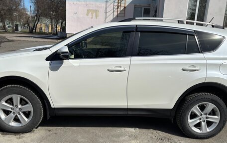 Toyota RAV4, 2013 год, 4 фотография