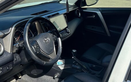 Toyota RAV4, 2013 год, 12 фотография