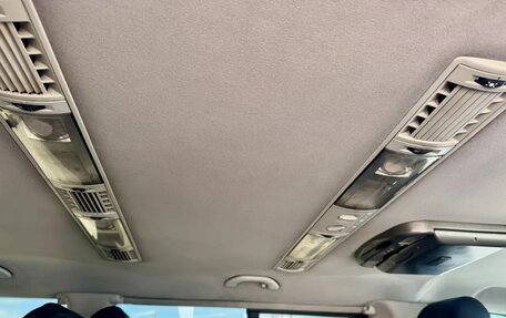 Volkswagen Transporter T5 рестайлинг, 2004 год, 949 000 рублей, 19 фотография