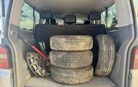 Volkswagen Transporter T5 рестайлинг, 2004 год, 949 000 рублей, 23 фотография