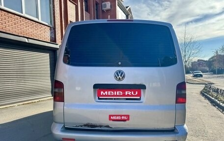 Volkswagen Transporter T5 рестайлинг, 2004 год, 949 000 рублей, 6 фотография