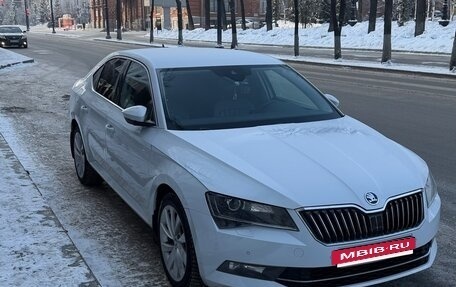Skoda Superb III рестайлинг, 2019 год, 4 фотография