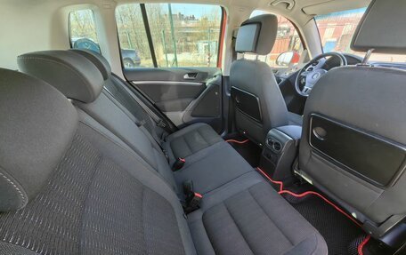 Volkswagen Tiguan I, 2011 год, 1 029 000 рублей, 13 фотография