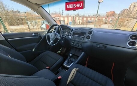Volkswagen Tiguan I, 2011 год, 1 029 000 рублей, 10 фотография