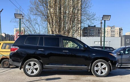 Toyota Highlander III, 2012 год, 1 879 000 рублей, 4 фотография