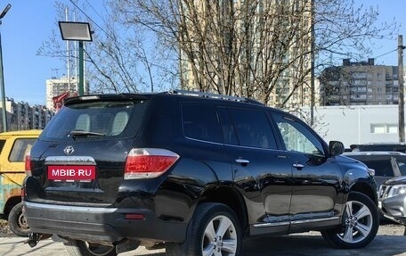 Toyota Highlander III, 2012 год, 1 879 000 рублей, 6 фотография