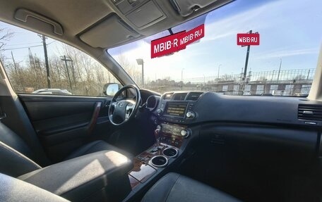 Toyota Highlander III, 2012 год, 1 879 000 рублей, 11 фотография