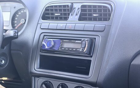 Volkswagen Polo VI (EU Market), 2011 год, 649 000 рублей, 10 фотография