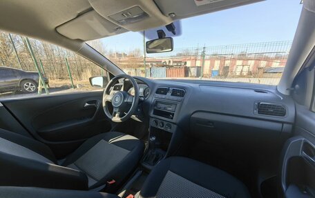 Volkswagen Polo VI (EU Market), 2011 год, 649 000 рублей, 11 фотография