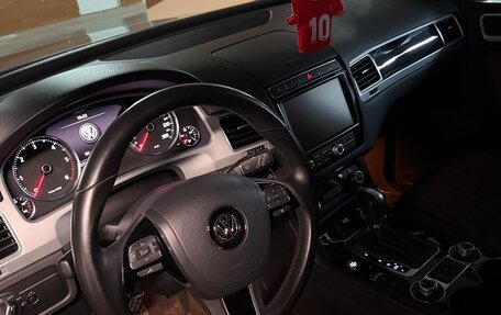 Volkswagen Touareg III, 2017 год, 5 000 000 рублей, 10 фотография