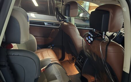 Volkswagen Touareg III, 2017 год, 5 000 000 рублей, 6 фотография