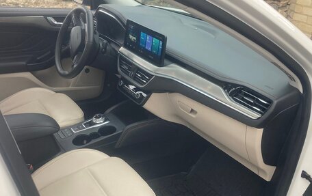 Ford Focus IV, 2021 год, 2 515 000 рублей, 16 фотография