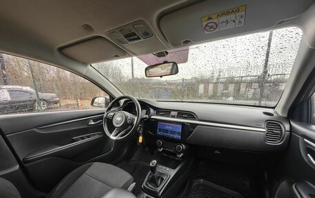 KIA Rio IV, 2018 год, 1 019 000 рублей, 10 фотография