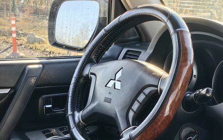 Mitsubishi Pajero IV, 2008 год, 1 319 000 рублей, 9 фотография