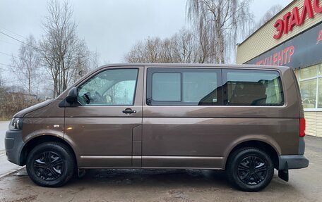 Volkswagen Caravelle T5, 2012 год, 1 795 000 рублей, 1 фотография