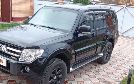 Mitsubishi Pajero IV, 2011 год, 2 480 000 рублей, 2 фотография