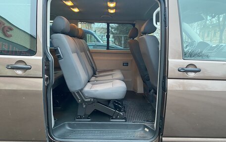 Volkswagen Caravelle T5, 2012 год, 1 795 000 рублей, 16 фотография