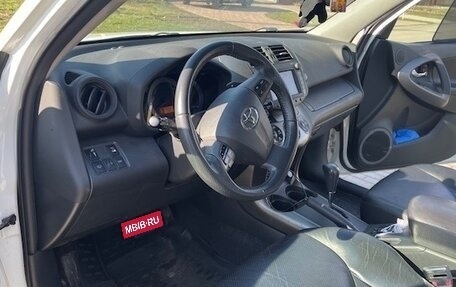 Toyota RAV4, 2010 год, 2 000 000 рублей, 11 фотография