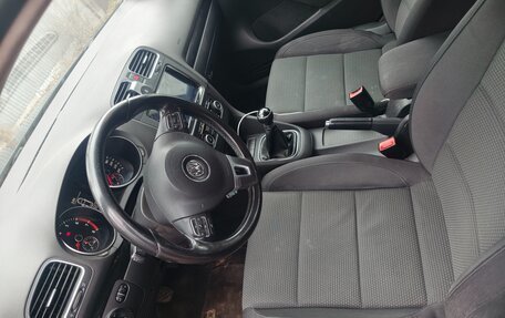 Volkswagen Golf VI, 2012 год, 650 000 рублей, 2 фотография