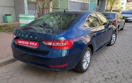 Skoda Superb III рестайлинг, 2021 год, 2 900 000 рублей, 16 фотография