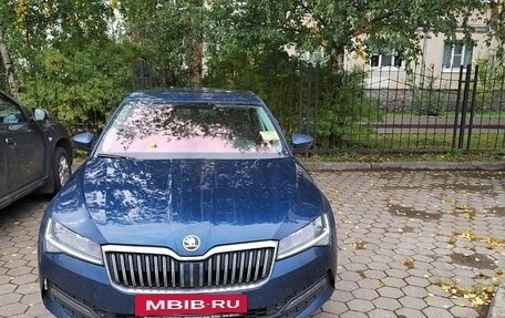 Skoda Superb III рестайлинг, 2021 год, 2 900 000 рублей, 18 фотография