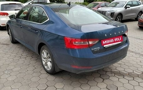 Skoda Superb III рестайлинг, 2021 год, 2 900 000 рублей, 14 фотография