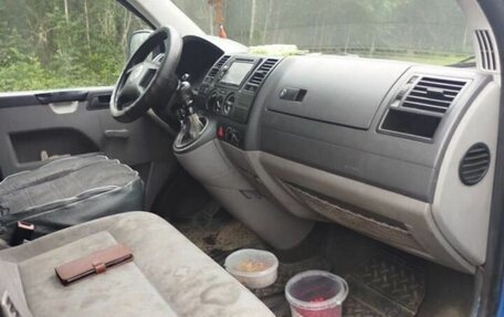 Volkswagen Transporter T5 рестайлинг, 2003 год, 720 000 рублей, 4 фотография