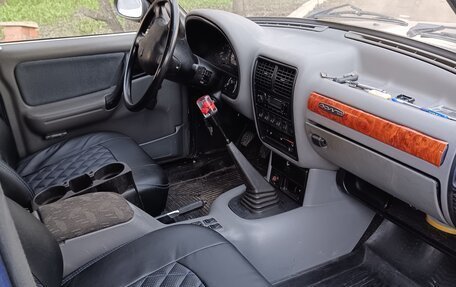 ГАЗ 3110 «Волга», 2000 год, 350 000 рублей, 17 фотография