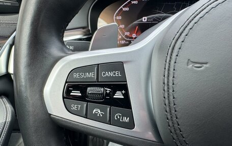 BMW 5 серия, 2020 год, 5 980 000 рублей, 23 фотография