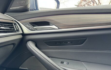 BMW 5 серия, 2020 год, 5 980 000 рублей, 32 фотография