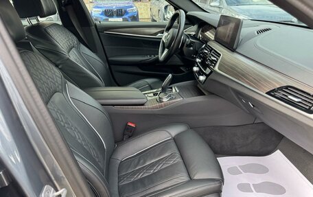 BMW 5 серия, 2020 год, 5 980 000 рублей, 35 фотография