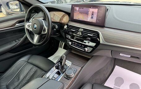 BMW 5 серия, 2020 год, 5 980 000 рублей, 36 фотография