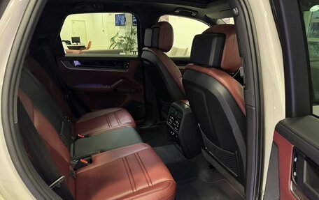 Porsche Cayenne III, 2026 год, 18 970 000 рублей, 19 фотография