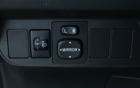 Toyota Auris II, 2007 год, 640 000 рублей, 26 фотография