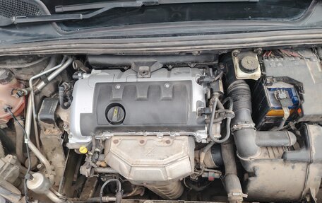 Citroen C4 II рестайлинг, 2011 год, 600 000 рублей, 16 фотография