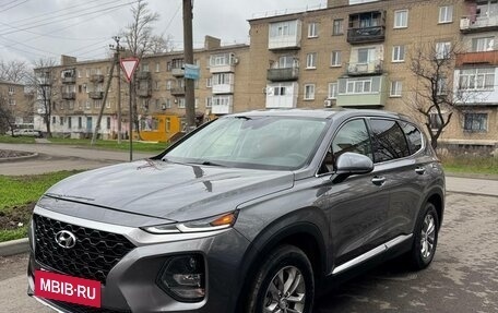 Hyundai Santa Fe IV, 2018 год, 2 390 000 рублей, 3 фотография
