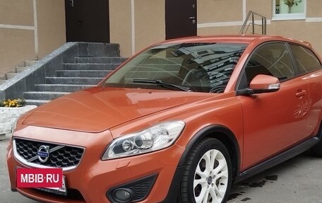 Volvo C30 I рестайлинг, 2011 год, 800 000 рублей, 2 фотография
